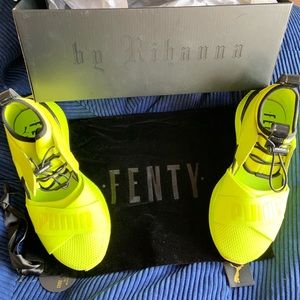 Puma Fenty size 6